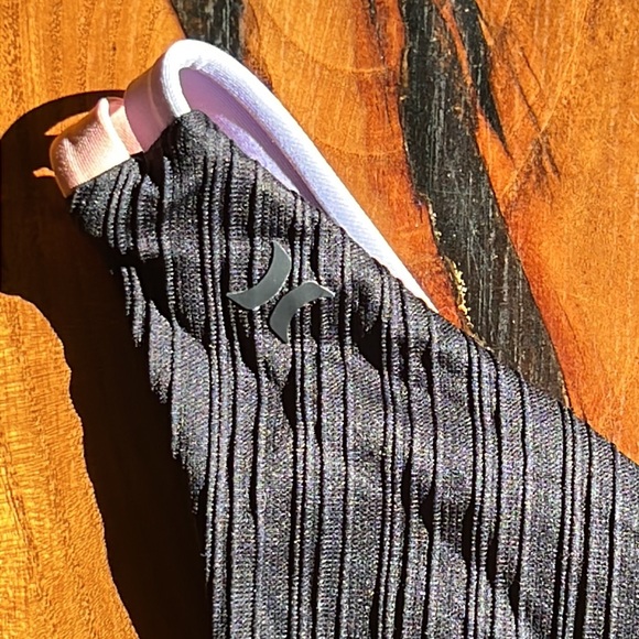 NWOT Hurley High Leg Ribbed Bikini Bottom - Picture 13 of 16